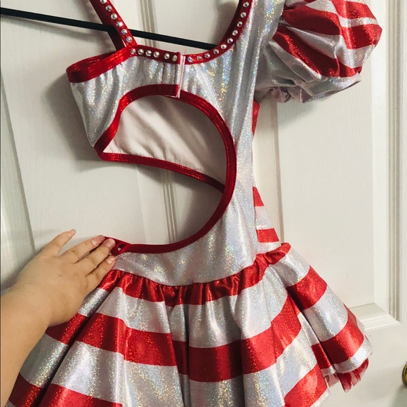 Dance Costume - Picture 3 of 4